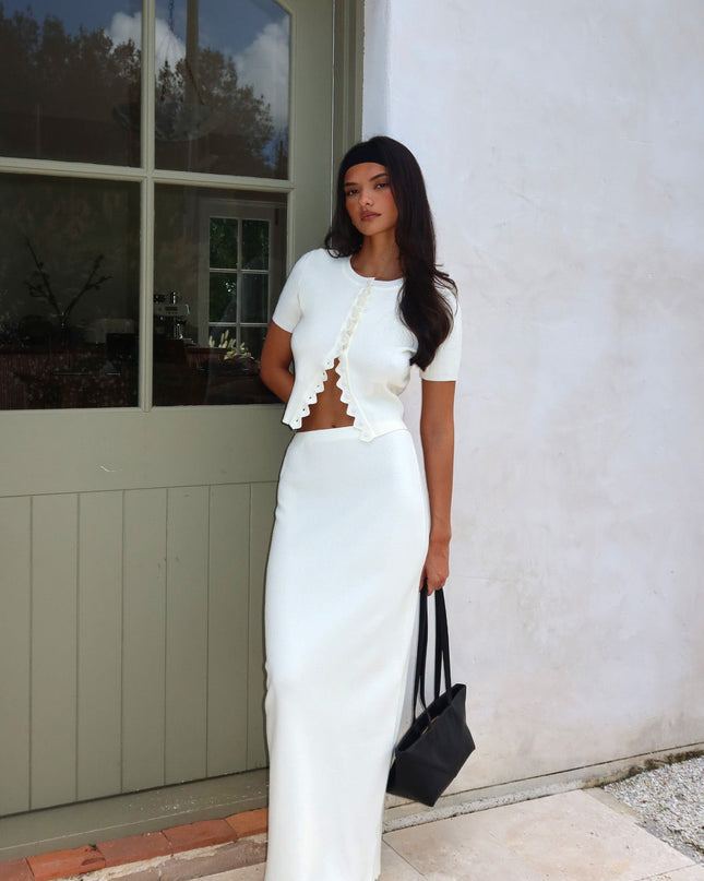 Cream Scallop Edge Knit Skirt
