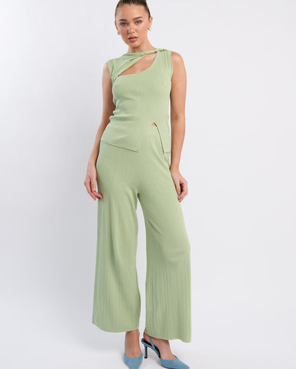 Sage Twist Neck Sleeveless Keyhole Top