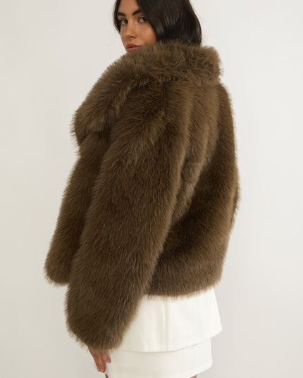 Oversized Lapel Faux Fur Jacket Coffee