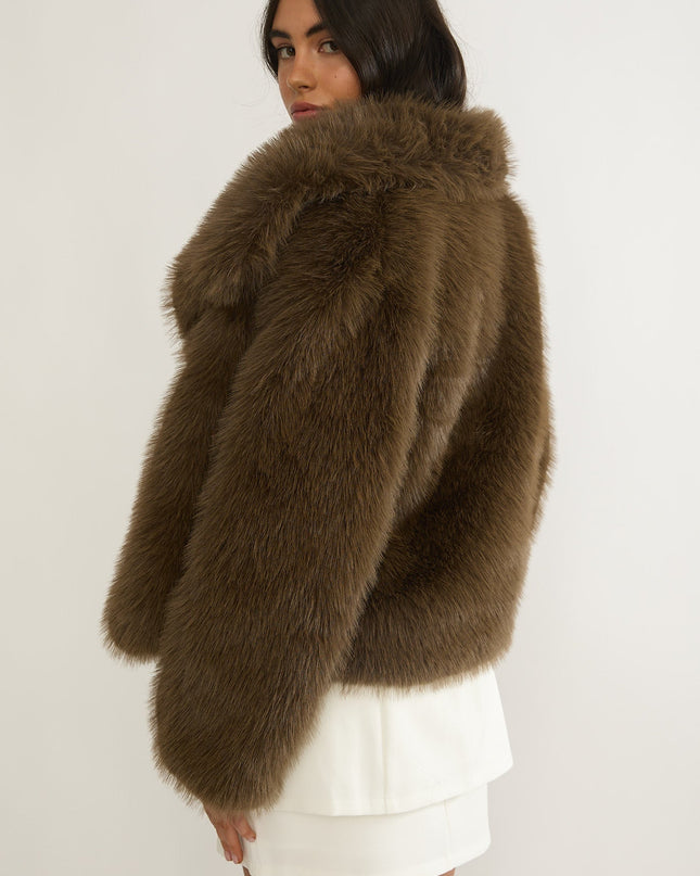 Oversized Lapel Faux Fur Jacket Coffee
