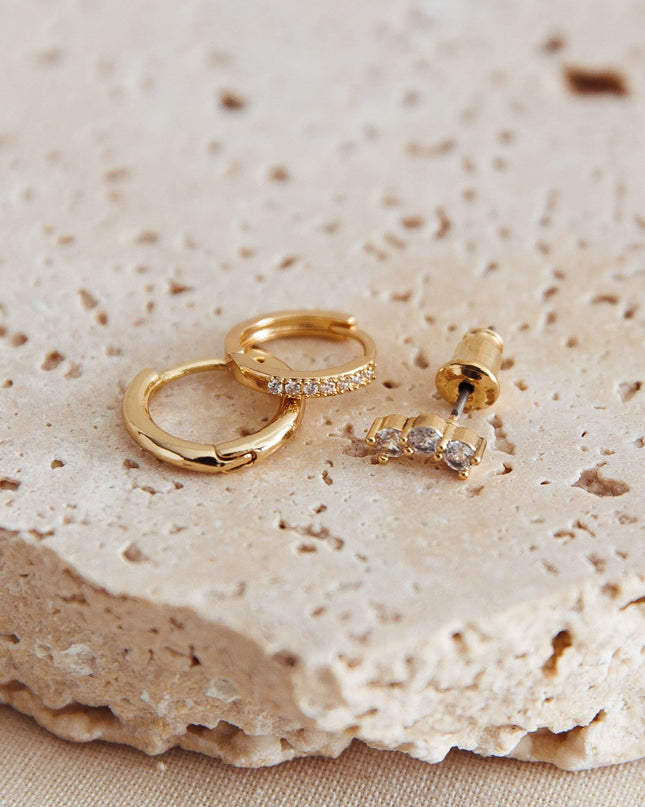 Gold Star Signs Crystal Earrings Set
