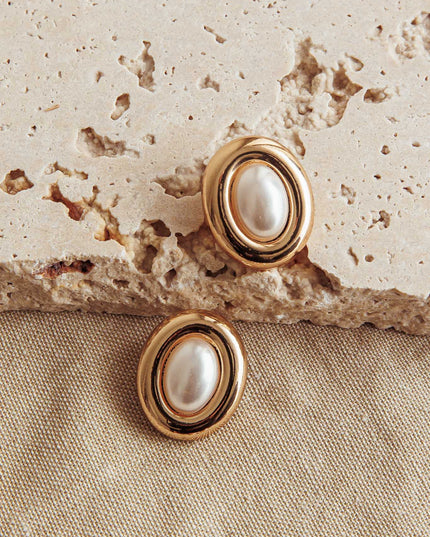 Pearl Oval Earrings Gold
