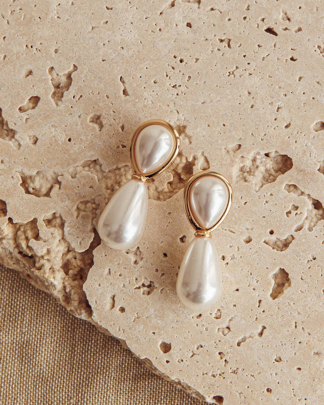 Pearl Droplet Earrings Gold