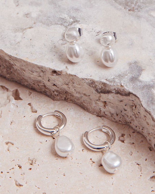 Silver/Pearl Hoop And Stud Earrings Set Light