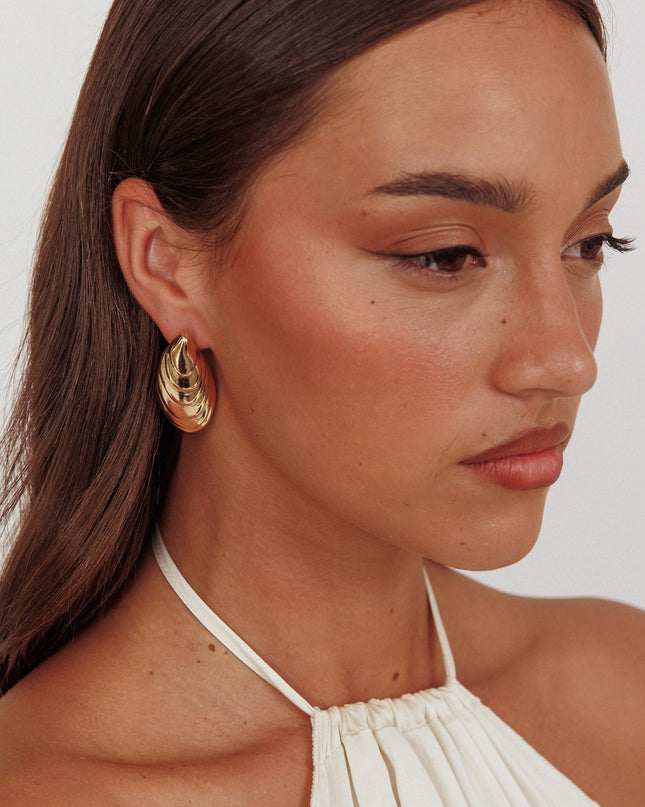 Gold Pippy Shell Earrings