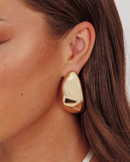 Gold Clarita Pebble Earrings