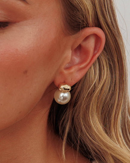 Gold/Pearl Pearl Accent Studs