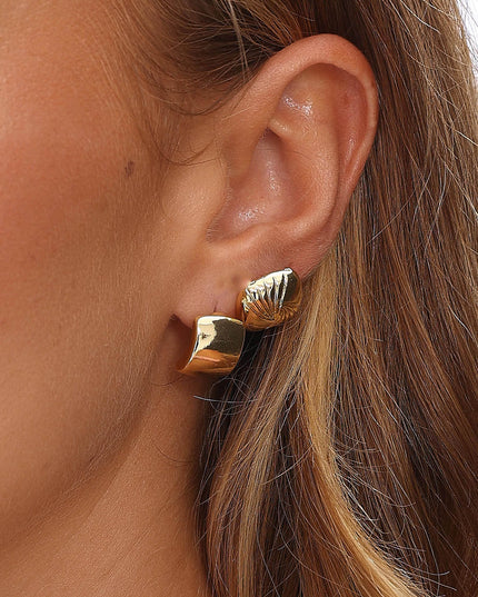 Gold Stud Earrings Set
