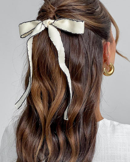 White Stitch Bow Hairpin