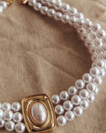 Pearl Pendant Necklace Gold