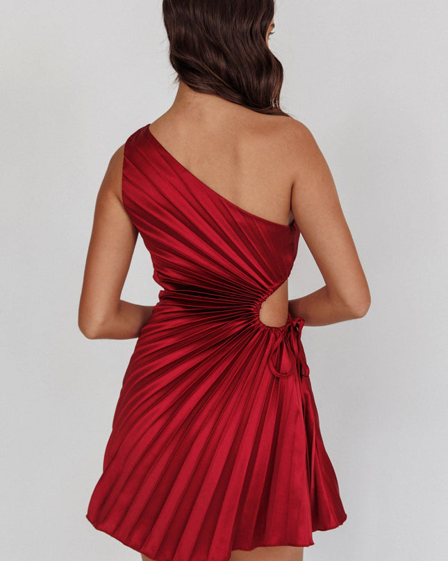 Wine One-Shoulder Pleat Dress