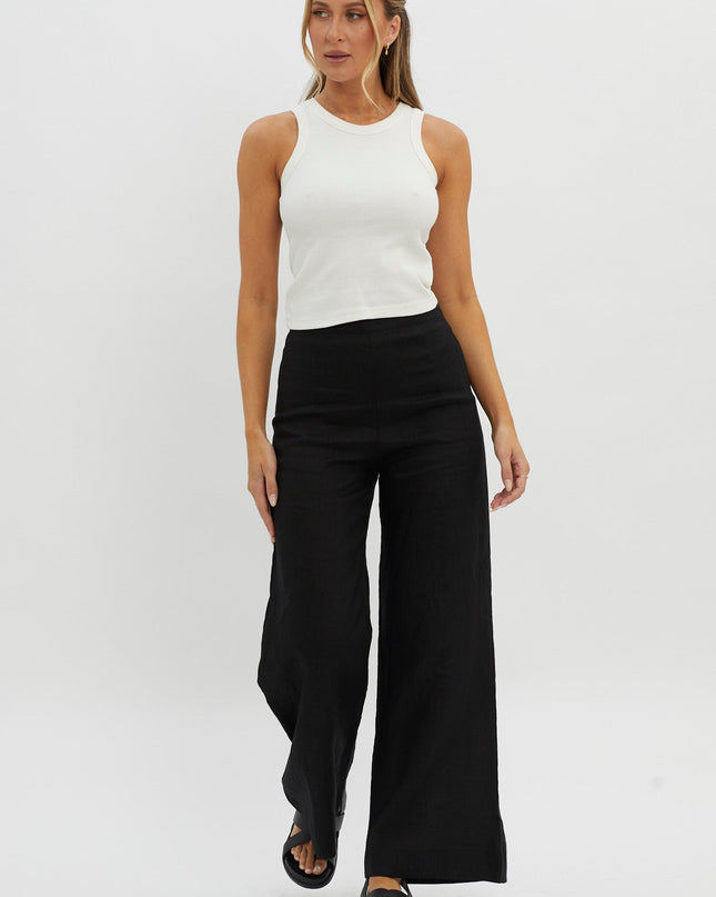 White Crew Neck Ribbed Top