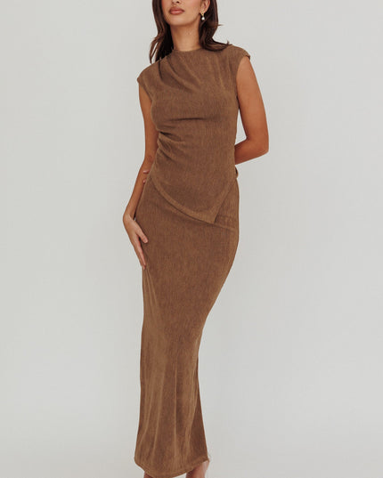 Brown Ribbed Knit Maxi Skirt