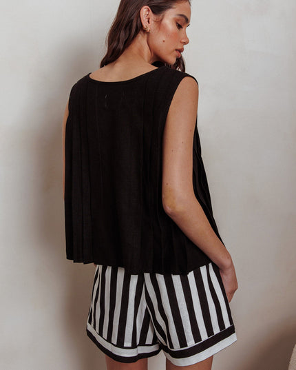 Black/White High-Waisted Shorts Stripe