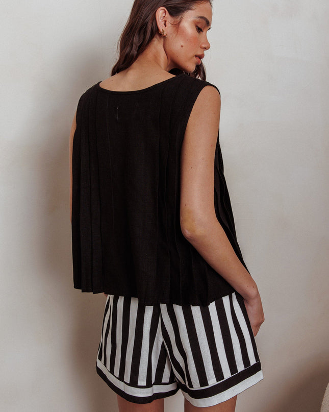 Black/White High-Waisted Shorts Stripe