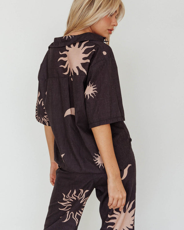 Black Hunch Button Shirt Sun Moon