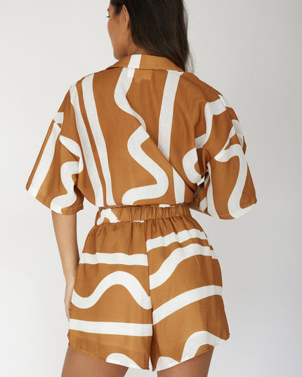 Tan Waist Shorts Print
