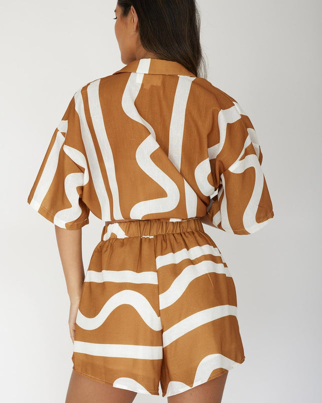 Tan Waist Shorts Print